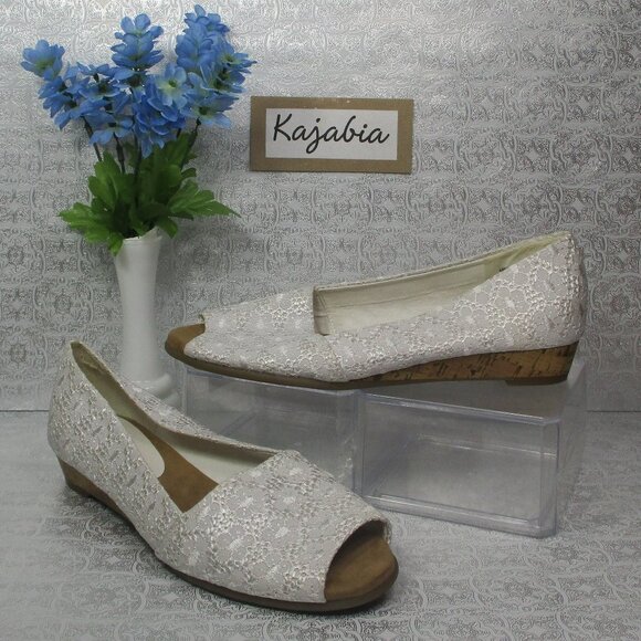 AEROSOLES Low Wedge Sandals Size 10M - Picture 1 of 8